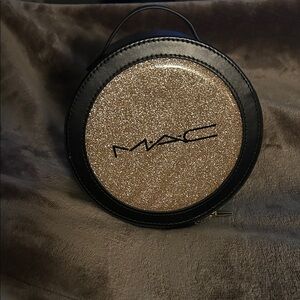 MAC Cosmetics Sparkling Silver Makeup Case